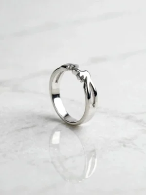 asymmetric-geometric-hollow-statement-ring-025-front-view 流線幾何鏤空造型戒--asymmetric-geometric-hollow-statement-ring-025-front-view-sparkledeer.com