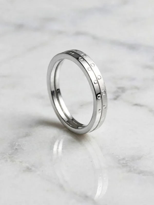 beaded-double-row-geometric-silver-ring-018-front-view 星點交織圓珠雙軌戒--beaded-double-row-geometric-silver-ring-018-front-view-sparkledeer.com