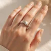 fluid-droplet-matte-and-mirror-minimalist-ring-019-product2-view 微風流光極簡造型戒--fluid-droplet-matte-and-mirror-minimalist-ring-019-product2-view-sparkledeer.com