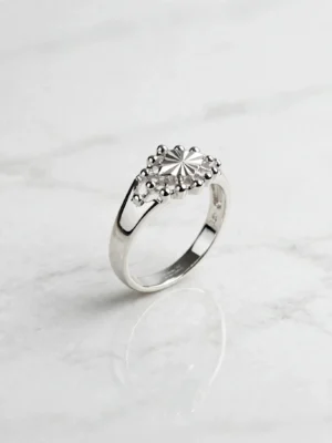 french-retro-lace-engraved-wide-silver-ring-023-front-view 法式蕾絲復古雕花銀戒--french-retro-lace-engraved-wide-silver-ring-023-front-view-sparkledeer.com