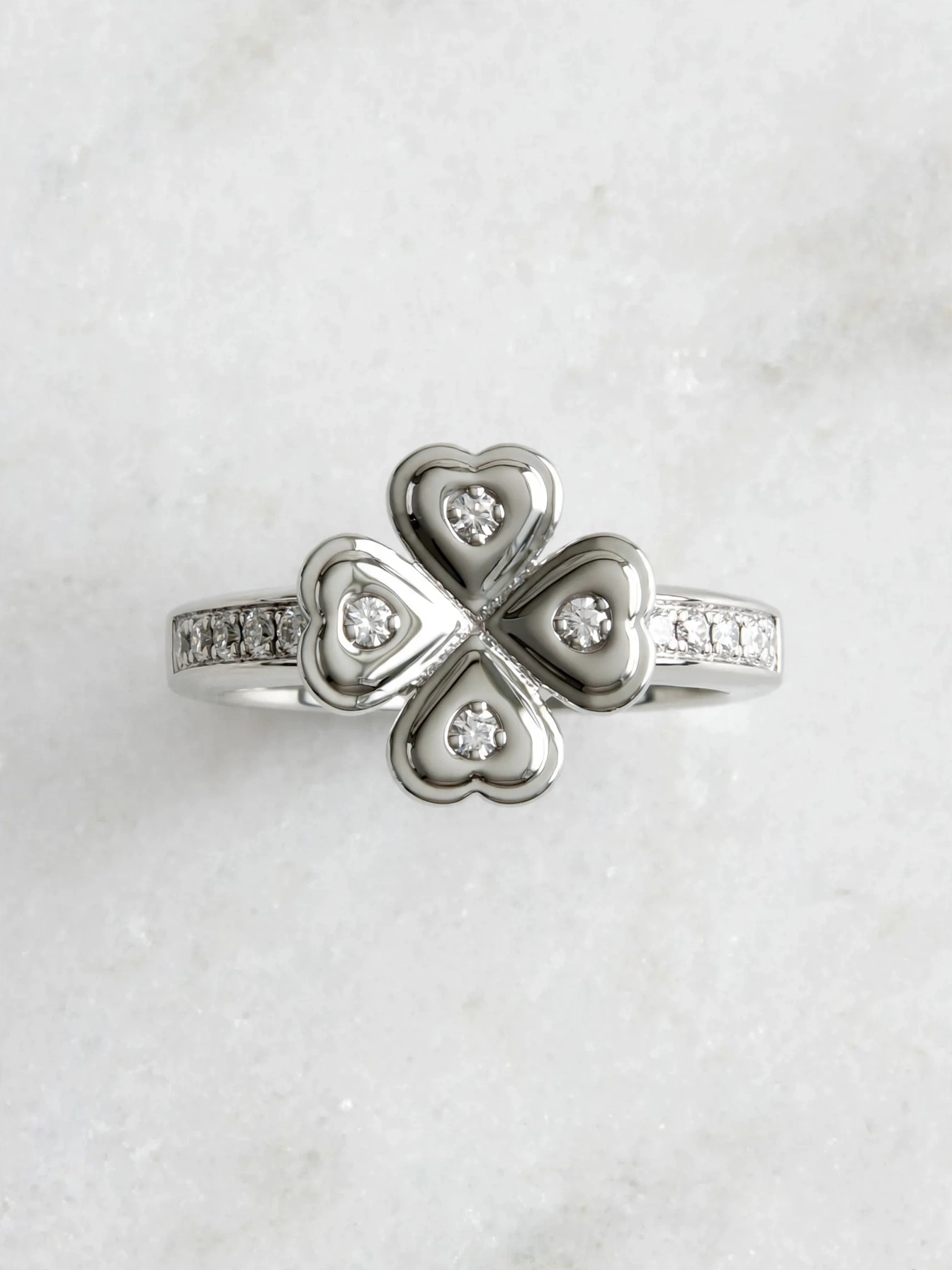 四葉草幸運鑽戒--lucky-four-leaf-clover-pave-diamond-ring-010-product-view-sparkledeer.com