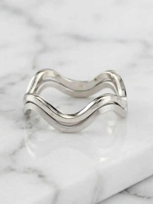 shimmering-fluid-double-layer-wave-ring-003-front-view 流光水波雙層波浪戒