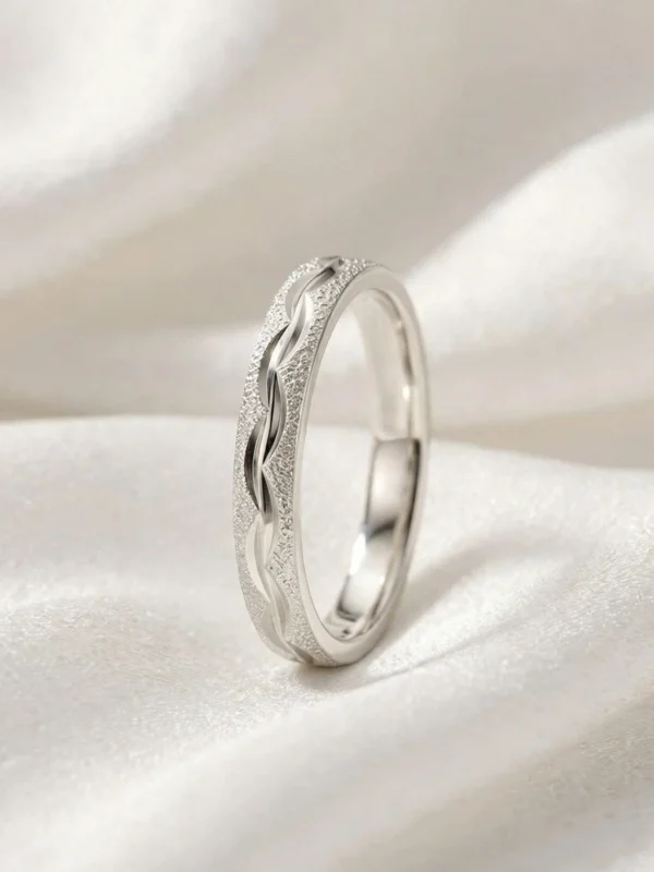 stardust-matte-silver-wave-ring-001-product-view 浮光星塵磨砂銀戒---sstardust-matte-silver-wave-ring-001-product-view-sparkledeer.com