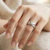 sweet-heart-layered-matte-dual-ring-013-model-hand-view 心動雙環造型戒--sweet-heart-layered-matte-dual-ring-013-model-hand-view-sparkledeer.com