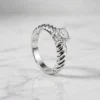 vintage-twisted-rope-solitaire-ring-022-front-view 耀眼閃眸麻花扭繩鑽戒--vintage-twisted-rope-solitaire-ring-022-front-view-sparkledeer.com